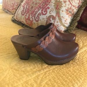 Dansko Rach Brandy Clog Shoes Size 39